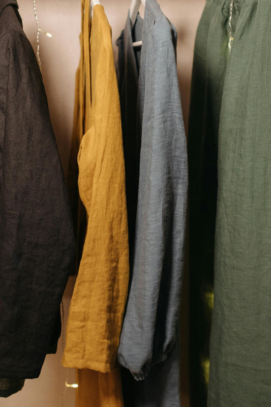 How to Choose Colors for Your Apparels in 2024: A Comprehensive Guide